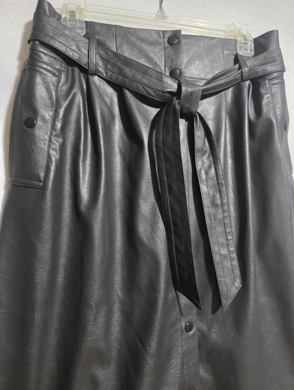 BROCHU WALKER VEGAN LEATHER TEAGAN MIDI SKIRT SZ M - Picture 6 of 13